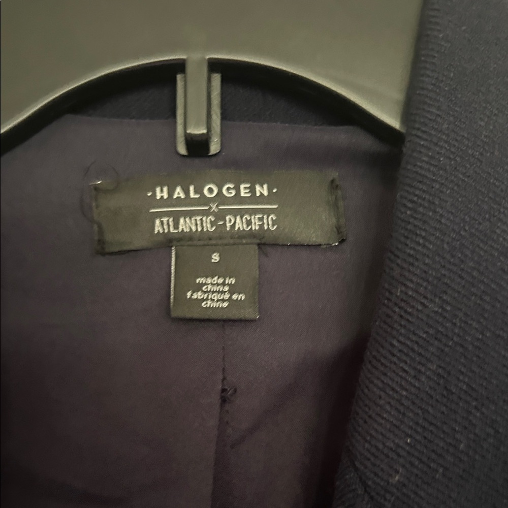 Halogen Women's Navy Double-Breasted Blazer - Picture 3 of 6